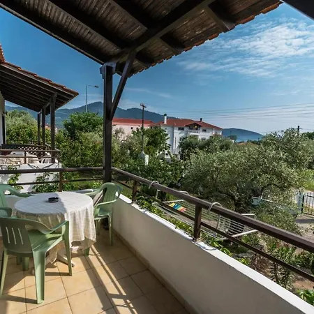 Olive And سكالا بوتامياس