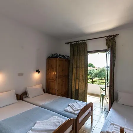 Olive And * سكالا بوتامياس